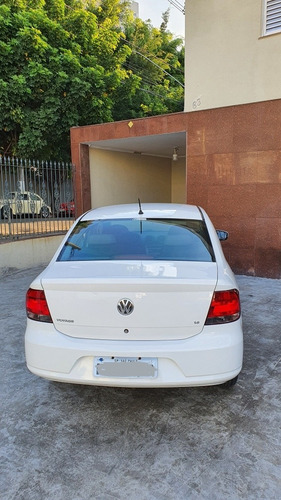 Volkswagen Voyage 2013 1.6 Vht Trend Total Flex 4p