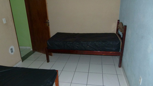 Imagem 7 de 13 de Vendo Pousada Casa Com Piscina Praia Itanhaem