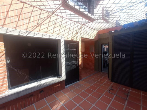Imagen 27 de 30 de Deisim22-22935 Hermosa Villa Ubicada En Urb Prebo I Valencia Carabobo Con Patio, 4h Habitaciones (incluye Una De Servicio) Excelente Distribucion