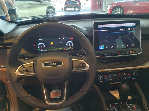 Jeep Commander 1.3 T270 TURBO FLEX OVERLAND AT6
