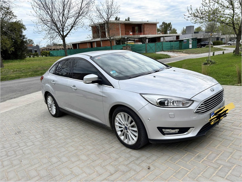 Ford Focus III 2.0 Titanium At6