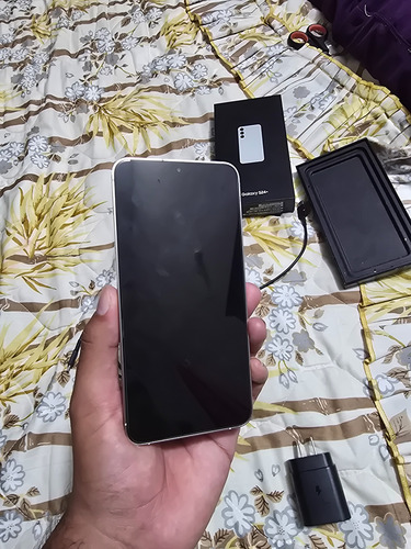 Samsung Galaxy S24 Plus 5g Dual Sim 256 Gb Gris Mármol 12 Gb Ram (2 Meses De Uso, Como Nuevo) (Usado)