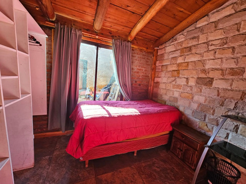 Casa De 2 Dormitorios C/quincho En Esquel-chubut-