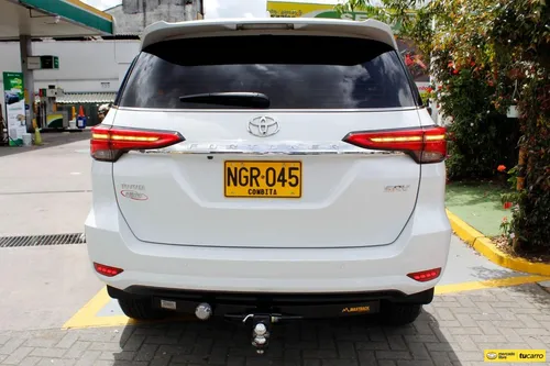 Toyota Fortuner Srv 2023