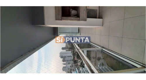 Imagen 19 de 30 de Apartamento En Alquiler Anual