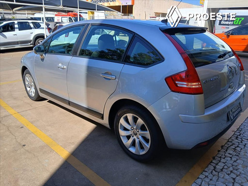 Citroën C4 1.6 GLX 16V FLEX 4P MANUAL