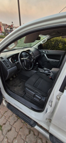 Ford Ranger 2.5 Xlt Cabina Doble 4x2 Mt