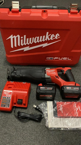 Serra Eletrica Portatil Milwaukee Sawzall M18 Sem Fio Kit