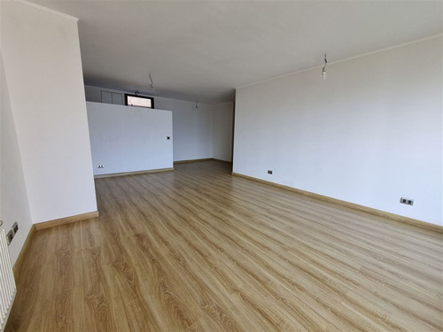 Departamento En Venta De 4 Dorm. En Las Condes