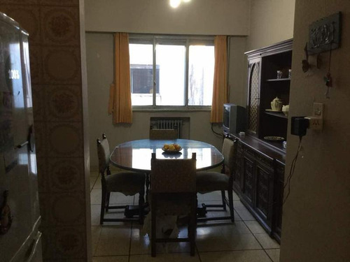 37 Entre 1 Y 2 La Plata