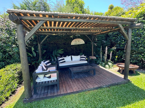 Casa En Venta En Barrio Cerrado Villa Olivos - Venta Particular