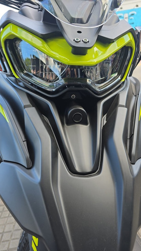 Benelli Trk 702 X