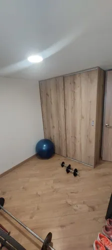 Apartamento 3 Habitaciones, 2 Baños, Un Estudio Con Balcón