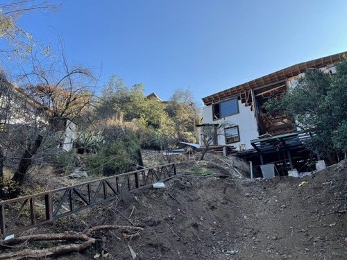 Terreno 4215 Mts Con Casa A Medio Terminar En Arrayan