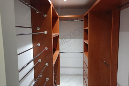Renta De Departamento Duplex, 2 Recamaras Y Cajón Independiente En Georgia, Nápoles