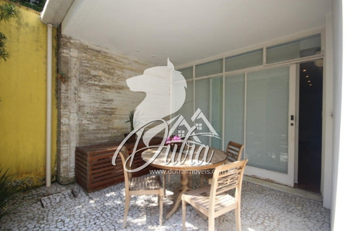 Imagem 7 de 15 de Padrão Jardim Europa 480m² 04 Dormitórios 04 Suítes 4 Vagas - A583-d66f