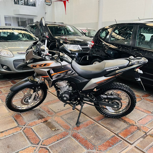 Imagem 3 de 7 de Honda Xre 190 Flex 2020 C/ 2900 Km Único Dono Prata