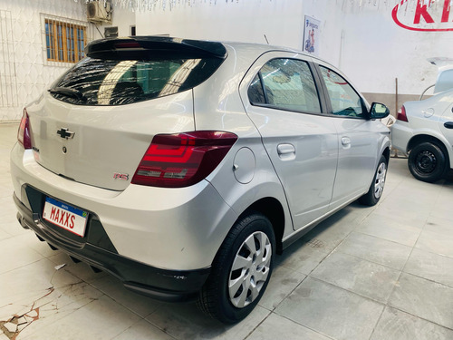 Chevrolet Onix 1.4 Lt 5p