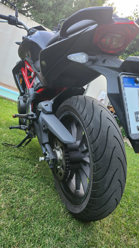Benelli Tnt 300 - 2017 - 6500km