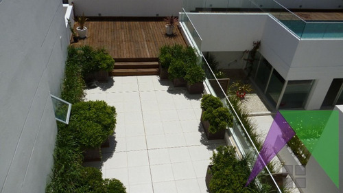 Apartamento En Peninsula, 2 Dormitorios *- Ref: 27207