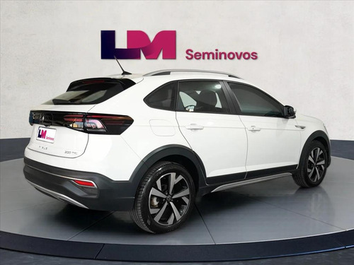 Volkswagen Nivus 1.0 200 TSI TOTAL FLEX HIGHLINE AUTOMÁTICO