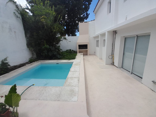 Dos Departamentos Amueblados Recién Remodelados, Con Pileta Y Terraza. Ideal Inversor O Vivienda