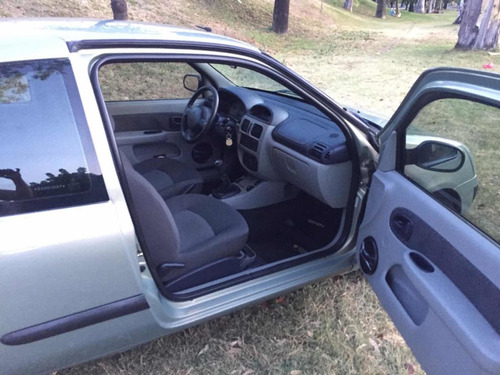 Renault Clio 1.6 Dynamique 2005
