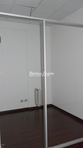 Ofivina Parque Arauco Open Kennedy 4 Privados, 2 Baños