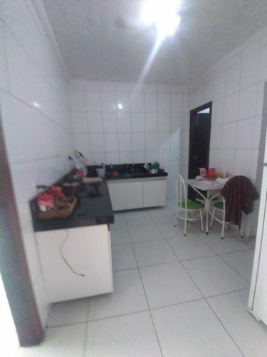 Imagem 13 de 14 de 03 Casas E Terraço No Mesmo Lote Urgente