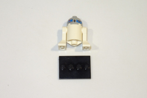 Lego Minifigura R2d2 ( P24 )