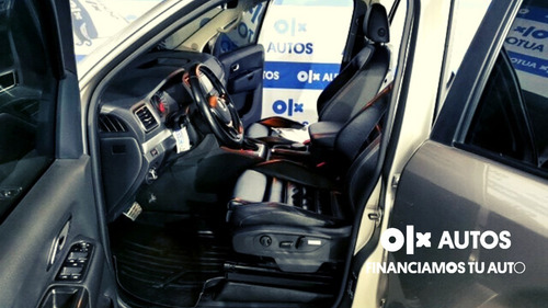 Imagen 11 de 15 de Volkswagen Amarok 2018 Highline At 3.0l Td 224hp 6ab Abs Tc