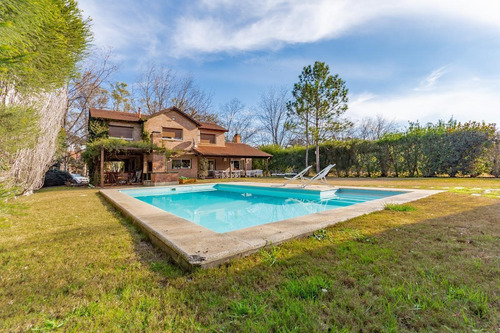 Imagen 28 de 30 de Venta Casa Kentucky Club De Campo Funes - Gazze