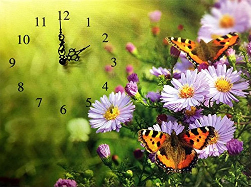 Purpura Reloj Diseño De Mariposas De Mariposa Y Hermosa Purp