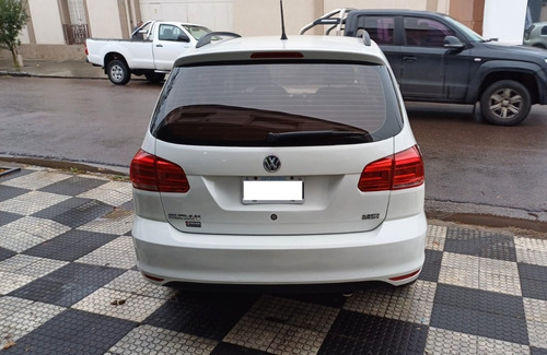 Volkswagen Suran 1.6 Highline 101cv