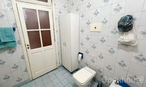 Venta Casa Amplia Y Luminosa En El Corazón De Mataderos
