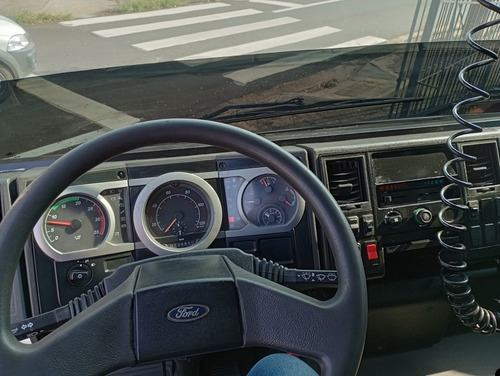 Imagem 11 de 21 de Ford Cargo 1517