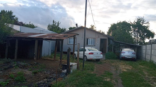 Casa En Arriendo De 2 Dorm. En Purranque