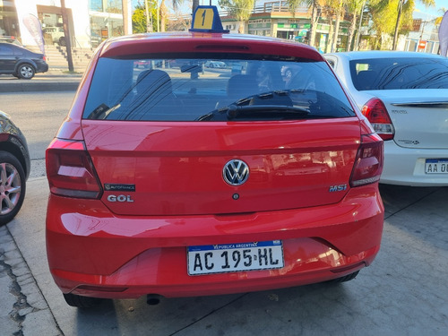 Imagen 14 de 16 de Volksvagen Gol Trend Rojo Usado 2018