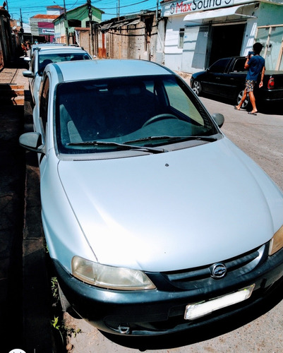 Chevrolet Celta 2003 1.0 3p Basico