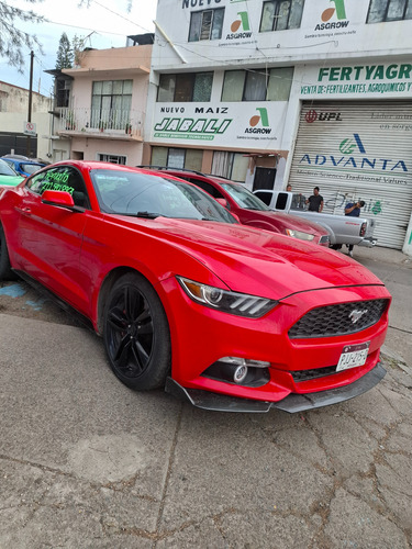 Ford Mustang 2.3 ecoboost T/A piel