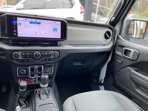 Jeep Wrangler Sahara 4xe