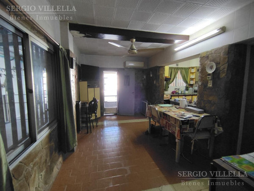 Imagen 7 de 10 de Casa - Barrio Matheu