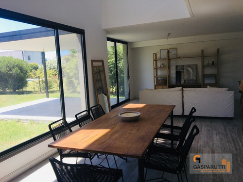 Imagen 5 de 14 de Excelente Casa En Venta En Santa Catalina, Villanueva!