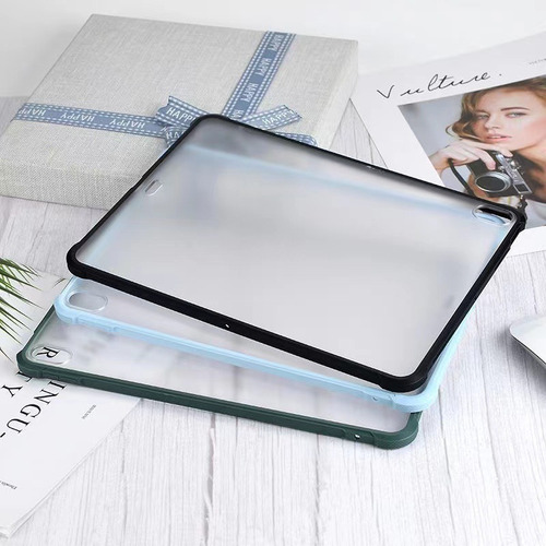 Capa Fosca Com Borda Macia E Suave Para A Pele Para iPad Cor Preto