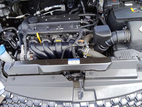 Imagem 9 de 9 de Hyundai Hb20 1.6 Confort Plus Aut 2019
