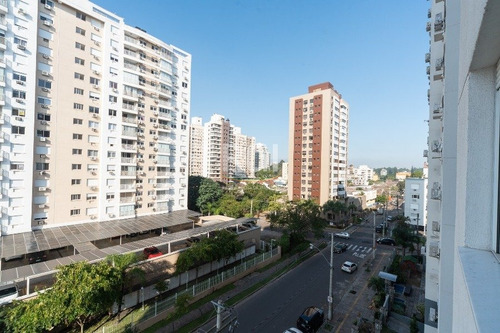Imagem 2 de 15 de Apartamento - Passo Da Areia - Ref: 411386 - V-cs36006744