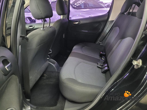 Peugeot 207 1.4 XR 8V FLEX 4P MANUAL