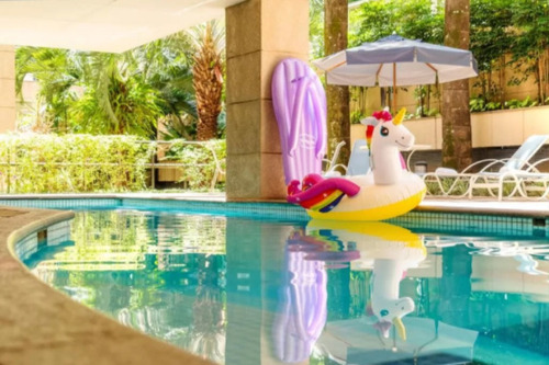 Imagem 10 de 15 de Flat Em Moema No Pool Para Investimento - Sf24780