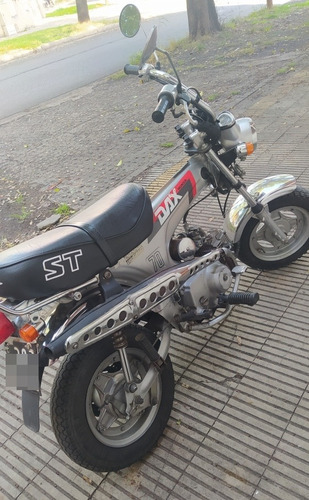 Imagen 12 de 15 de Honda Dax St 70