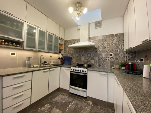 Alquiler Casa En Olivos 4 Ambientes